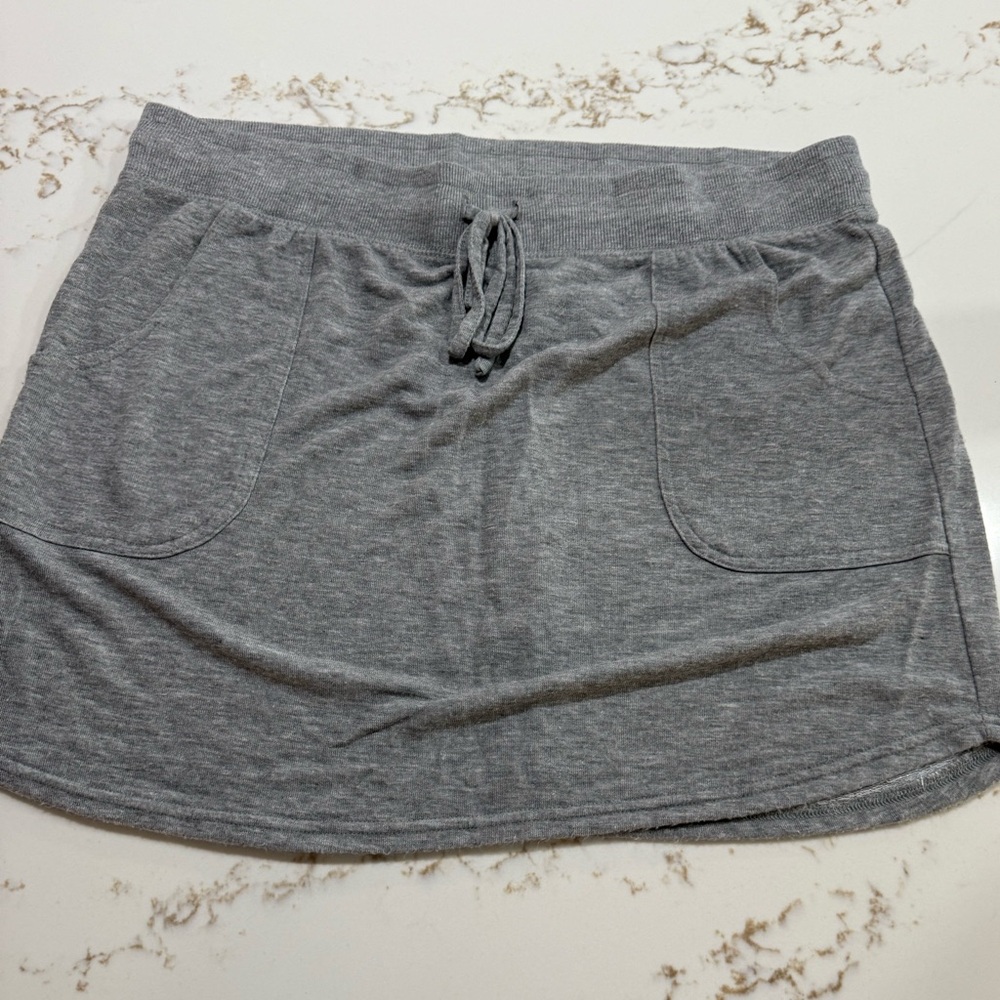 Balance Collection Gray Mini Skirt- XL
